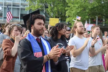 universitarios en eu desafian a trump y apoyan a palestina d72d9393 2e18 4ff3 98a5 e5720ff8bacf mediaminiforappljn
