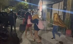 Rescatan a 33 mujeres víctimas de trata en bares de Cancún