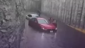 Actriz Ofelia Cano queda atrapada en inundación de Guadalajara 