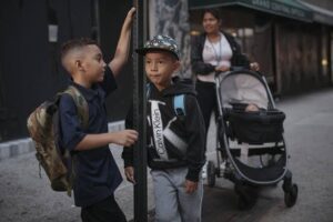 Hijos de migrantes ciudadania de Estados Unidos