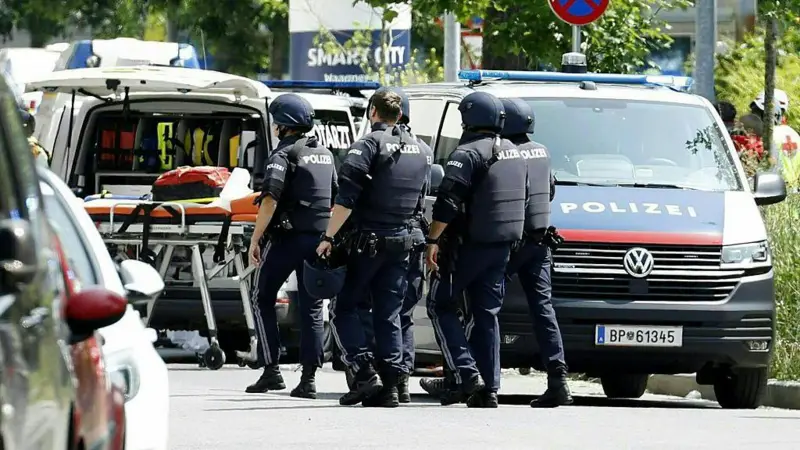 Tiroteo en escuela de Austria deja al menos 10 muertos