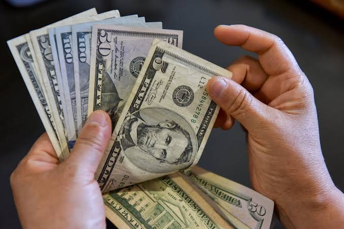 Dólar precio