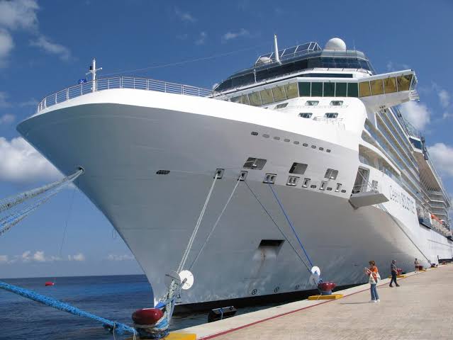 Semarnat cuarto muelle en Cozumel