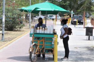 Vendedores ambulantes de Cancun 9