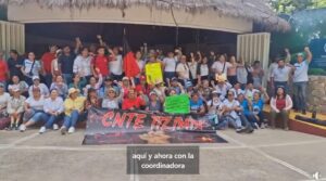 Maestros de la CNTE protestan en Chichen Itzá 
