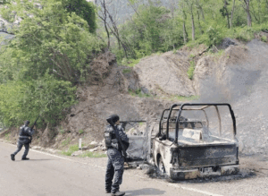 Cinco policías mueren tras ser calcinados tras emboscada en Chiapas