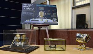Gobierno de México planea llegar a Marte y a la Luna