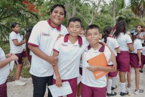 Concluye ciclo escolar 2024-2025 en Quintana Roo, salen de vacaciones 285 mil 460 estudiantes 