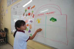 Concluye ciclo escolar 2024-2025 en Quintana Roo, salen de vacaciones 285 mil 460 estudiantes 