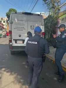 Encuentran feto tirado en una jardinera de la CDMX