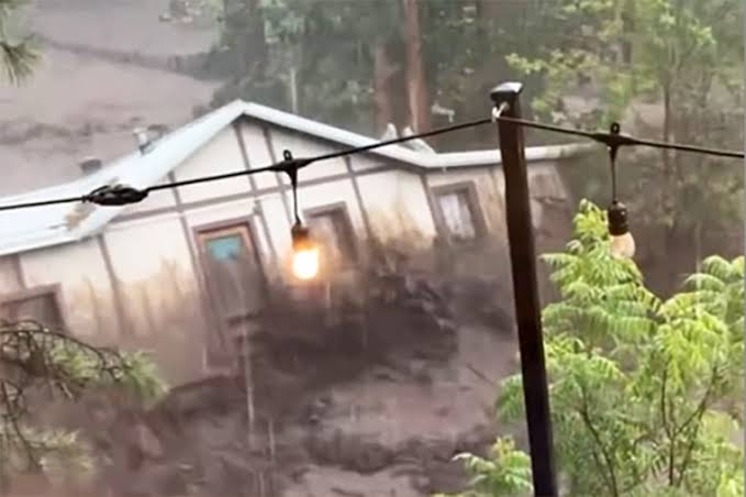 Inundaciones en Nuevo México dejan tres fallecidos y severos daños