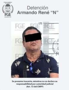 Capturan a dos policías por extorsión en Cancún