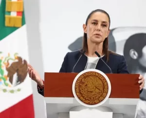 Consejería Jurídica demanda al abogado de Ovidio Guzmán por difamación, confirma Sheinbaum