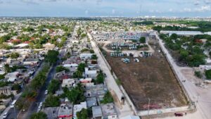 Inician obras de pavimentación en la Región 103 de Cancún
