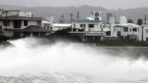 Olas de tsunami alcanzan Hawaii y California, tras terremoto en Rusia