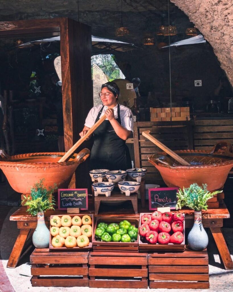 Xcaret brinda empleo a 19 mil colaboradores