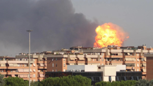 Explota gasolinera en Roma y deja 27 heridos