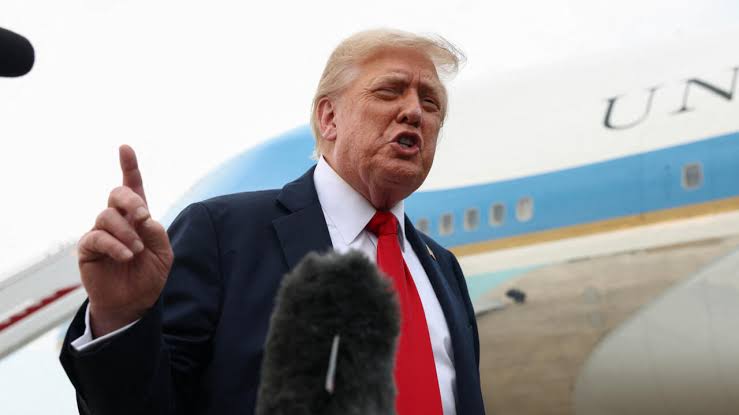 Revelan que Donald Trump sufre insuficiencia venosa crónica: ¿qué es y cuáles son los síntomas?