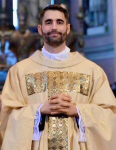 Sacerdote se suicida a sus 35 años
