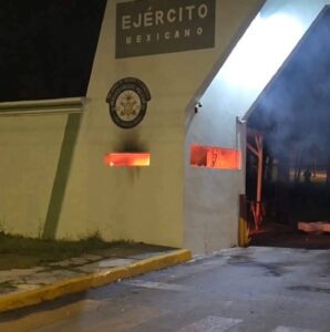 Incendian cuartel militar en Cozumel por presunto abuso a una menor
