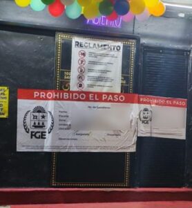 Fiscalía rescata a 15 mujeres víctimas de trata en bar de Tulum