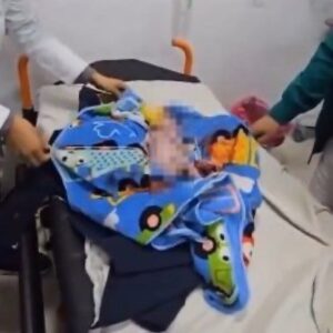 Muere bebé que fue abandonada en baños públicos del del Metro UAM- Iztapalapa