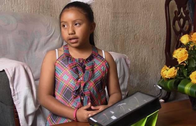 Estudiante de 8 años crea calentador solar en Chiapas 