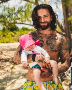 Maluma es un padre ejemplar 