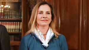 Beatriz Gutiérrez Müller niega mudanza a España; acusó a medios por calumnias