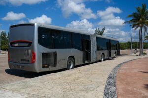 Autobuses articulados inician pruebas en Cancún