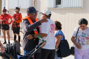 Así llegaron a casa los capitanes que estuvieron desaparecidos en altamar