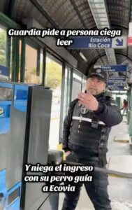 Hombre invidente es discriminado por un policía en el transporte público 