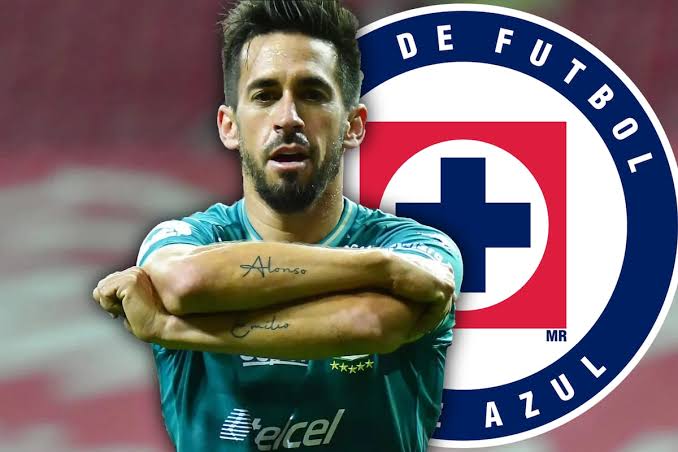 Lanza el Cruz Azul campaña para apoyar a Fernando Navarro