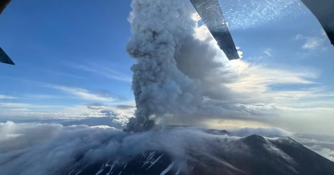 Volcán Kracheninnikov en Rusia despertó luego de estar 450 años inactivo