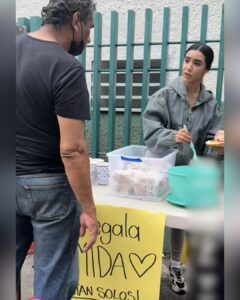 Tammy Parra es criticada por ayudar a víctimas de explosión en Iztapalapa
