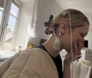 Bella Hadid lucha contra la enfermedad de Lyme 