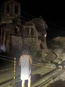 Así se vivió el sismo de 6.9 en Filipinas, hay 9 muertos 
