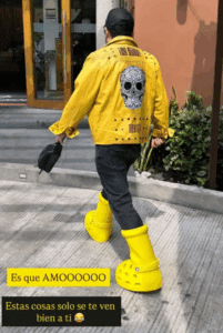 José Eduardo Derbez presume excéntricas botas y se vuelve viral