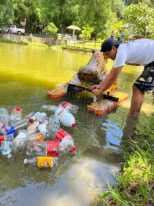 Estudiantes crean robot recolector de basura acuática en Chiapas 