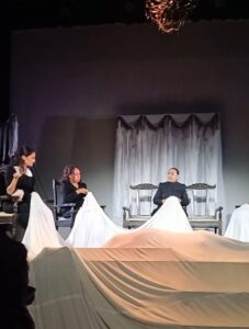 La Casa de Bernarda Alba sacude a Cancún en el Teatro 8 de Octubre