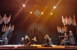 La Casa de Bernarda Alba sacude a Cancún en el Teatro 8 de Octubre