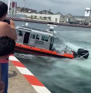 Choque de patrullas marítimas deja dos marinos heridos; reporta SEMAR
