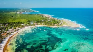 ¿En qué rincón de la Riviera Maya se puede nadar con tortugas?