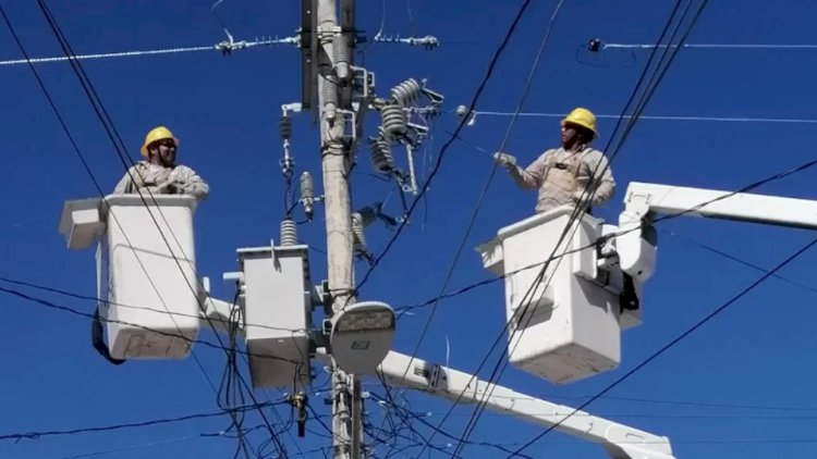 Apagón en la Península de Yucatán: falla en transmisión eléctrica deja sin luz a millones de usuarios