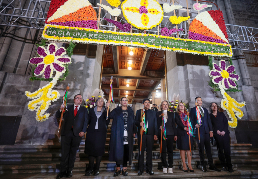 Nuevos ministros de la SCJN rinden protesta; ganarán menos que Sheinbaum