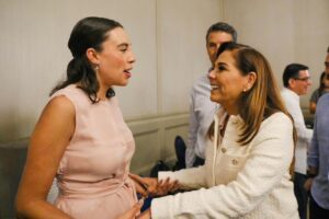 Autoridades, empresarios y hoteleros, fortalecen promoción turística en Cancún Travel Mart