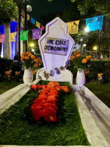 Paquita la del Barrio es homenajeada en el Día de Muertos 