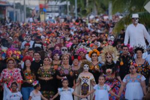 Así se vivió el Paseo de las Ánimas en Chetumal como parte del Janal Pixan
