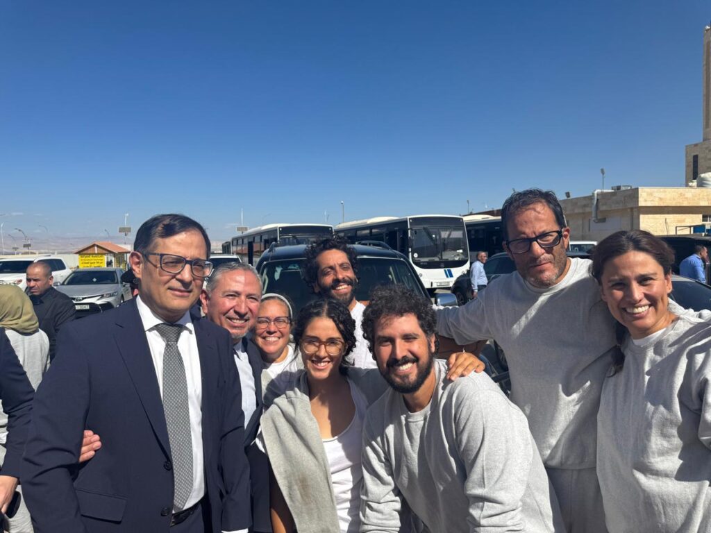 Mexicanos detenidos en Israel son liberados y repatriados tras misión humanitaria en Gaza