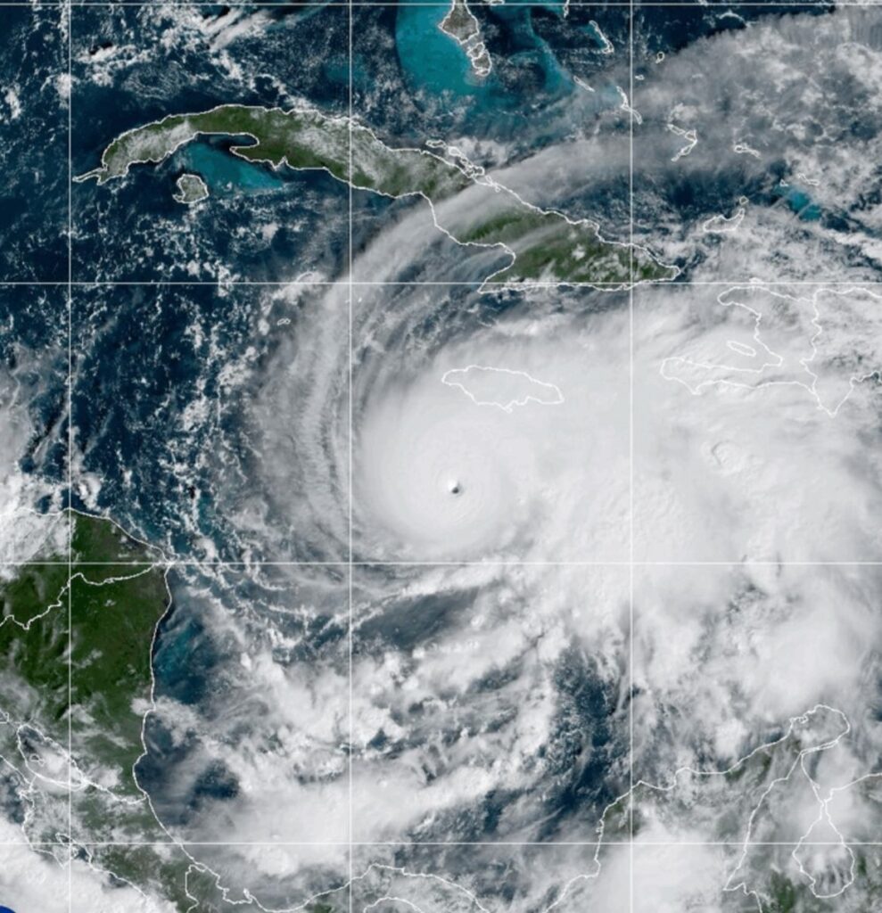 Huracán Melissa es un poderoso huracán categoría 5: alerta máxima en Jamaica y Cuba 3 Huracán Melissa es un poderoso huracán categoría 5: alerta máxima en Jamaica y Cuba